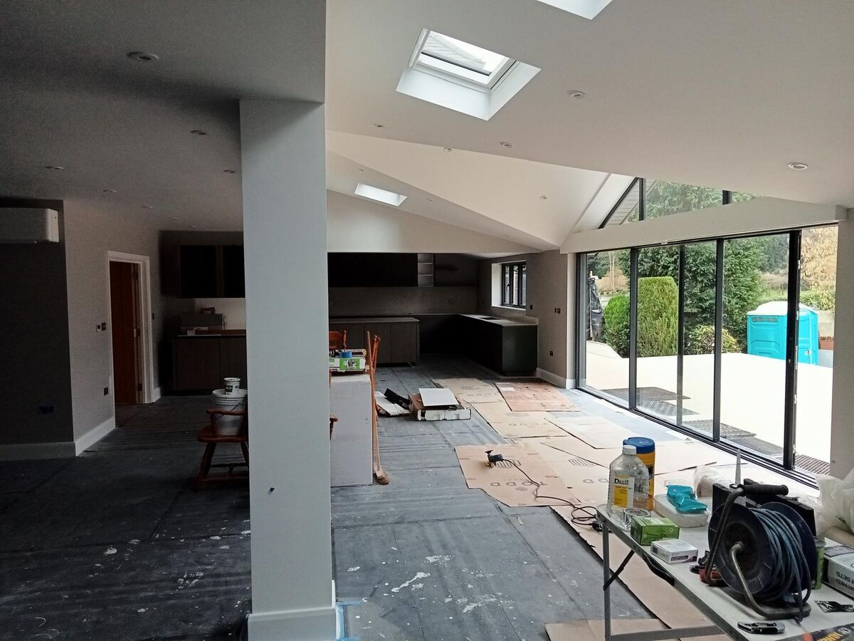 painting and decorating Little Ilford, E12